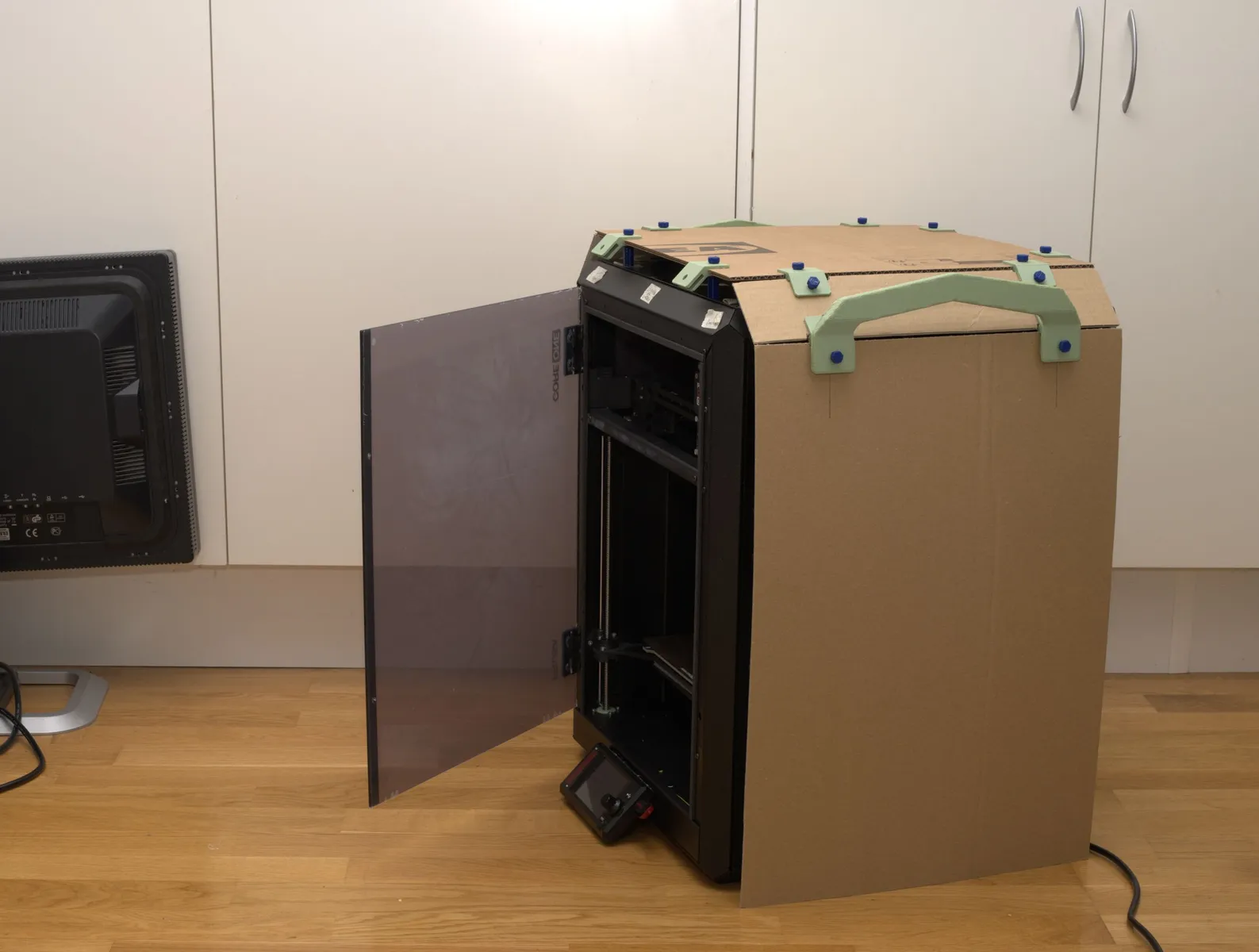 Isolierende Zusatzverkleidung für 3D Drucker