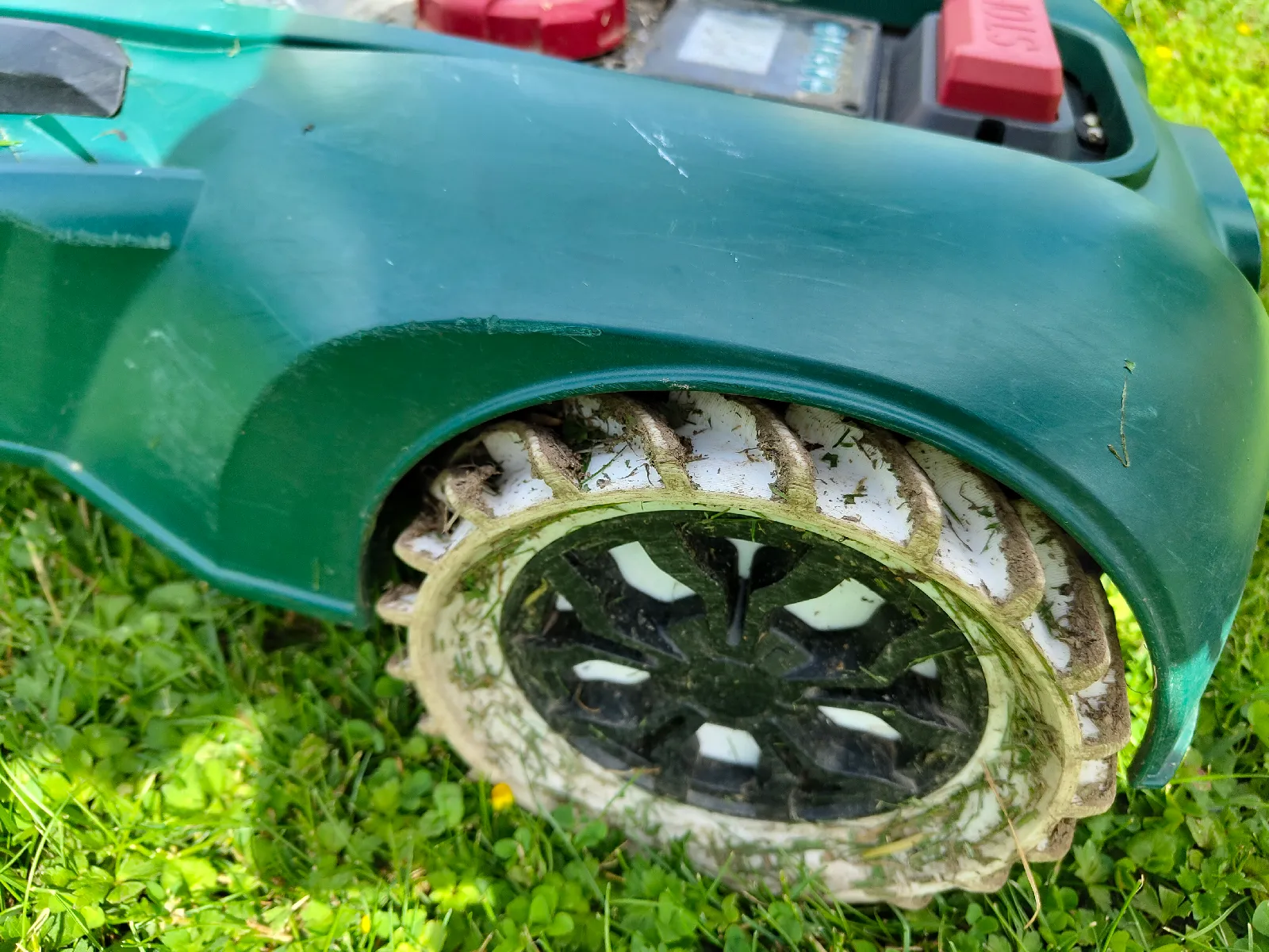 Antriebsrad für Robotermäher