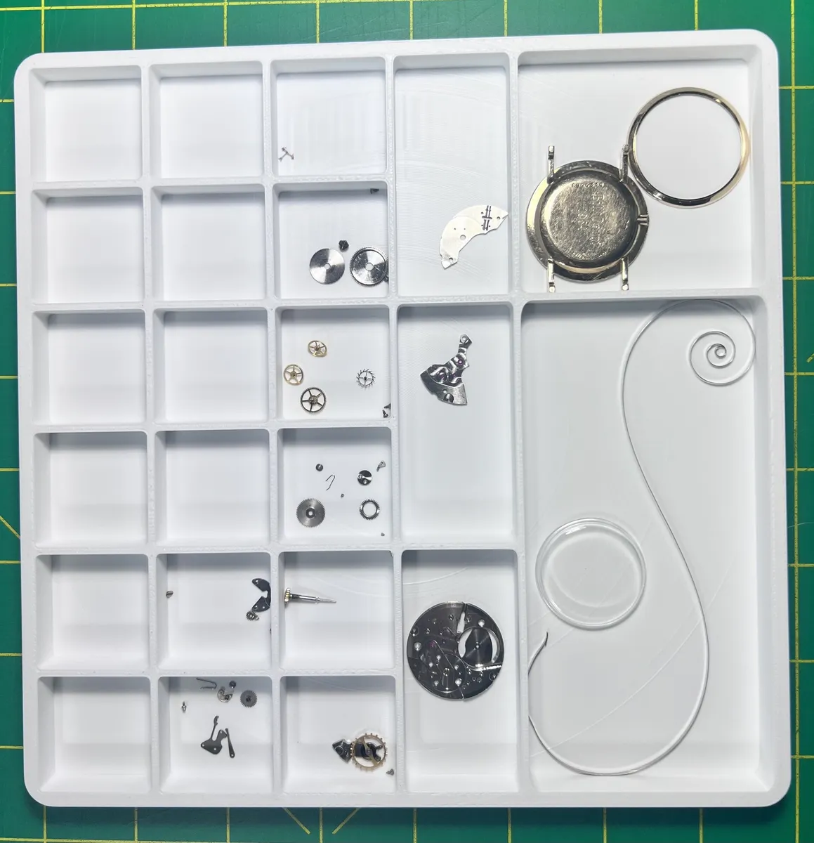 Sortierbox mit Deckel