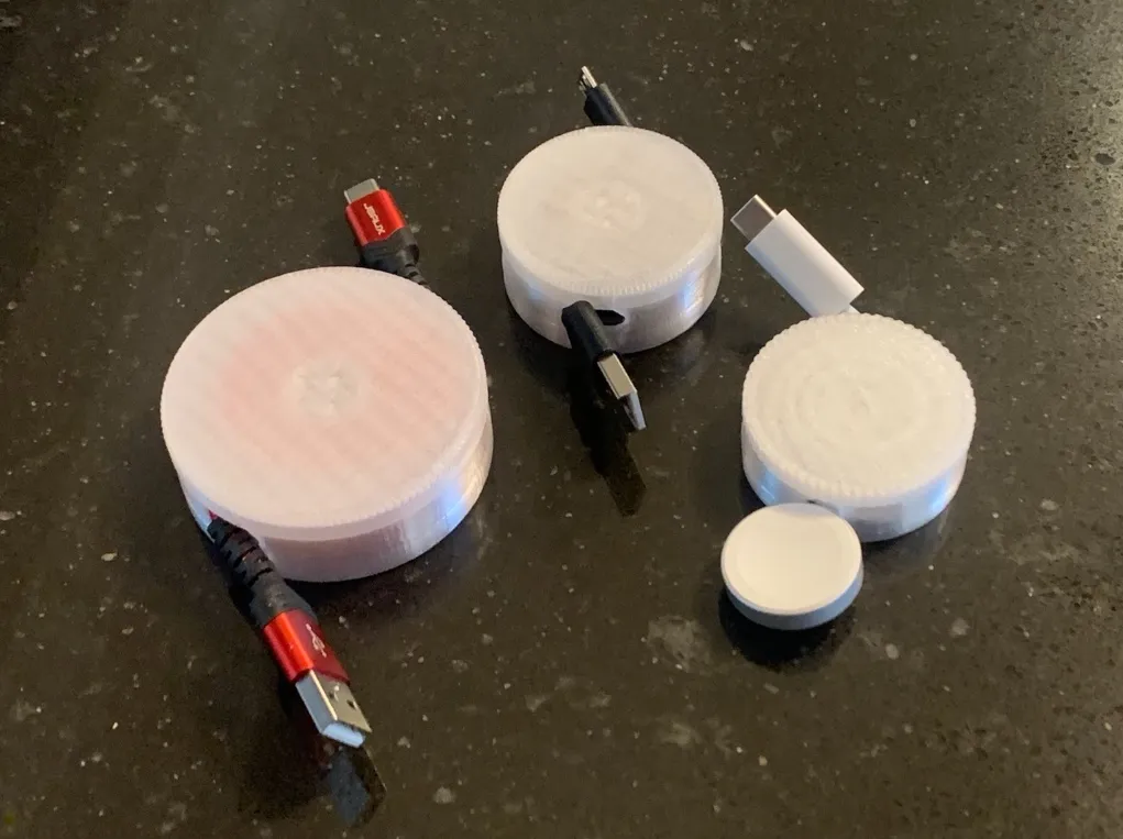 Mechanische USB-Kabelaufroller