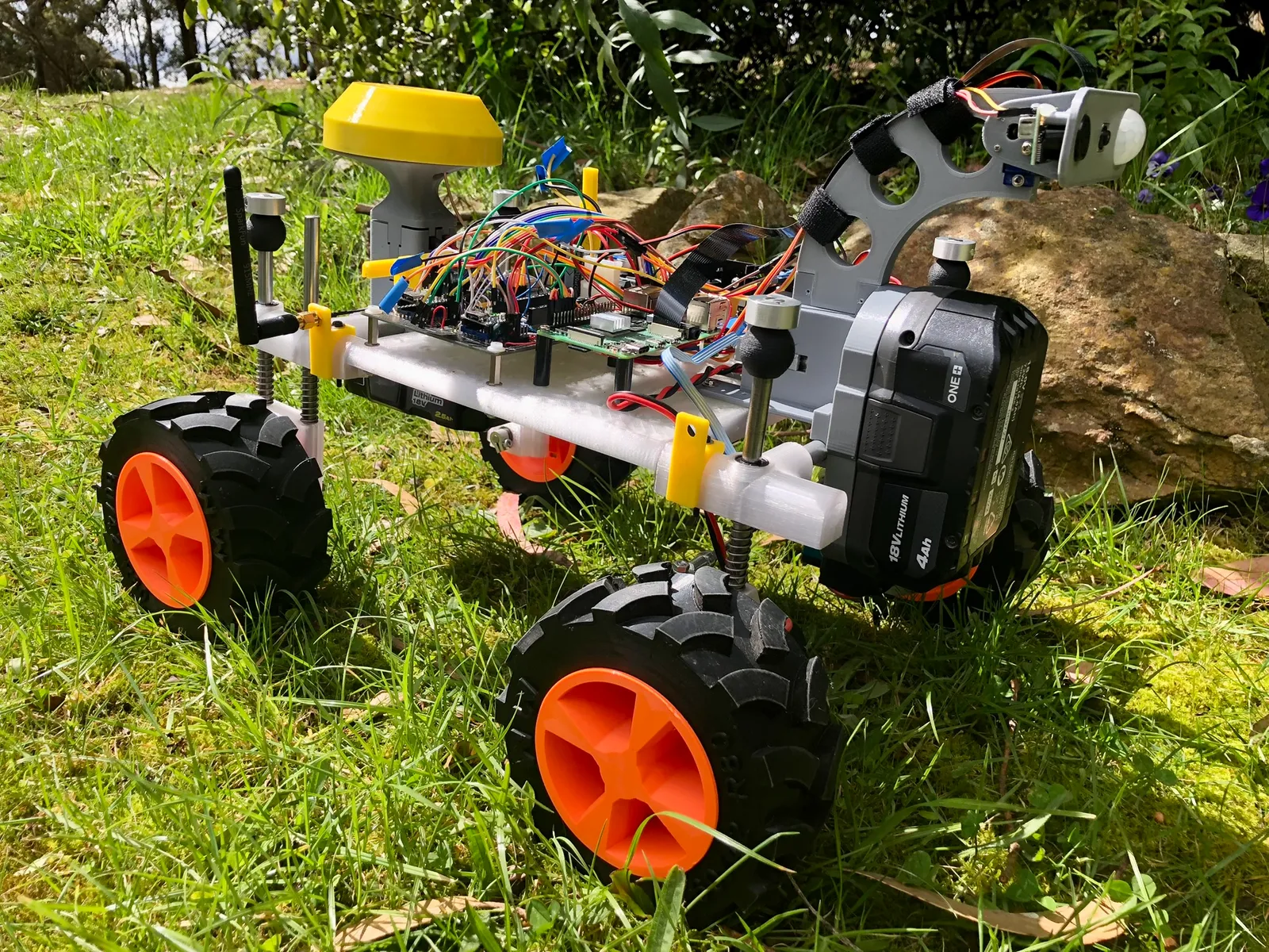Roverling Mk II – Die professionelle, modulare Robotik-Plattform!