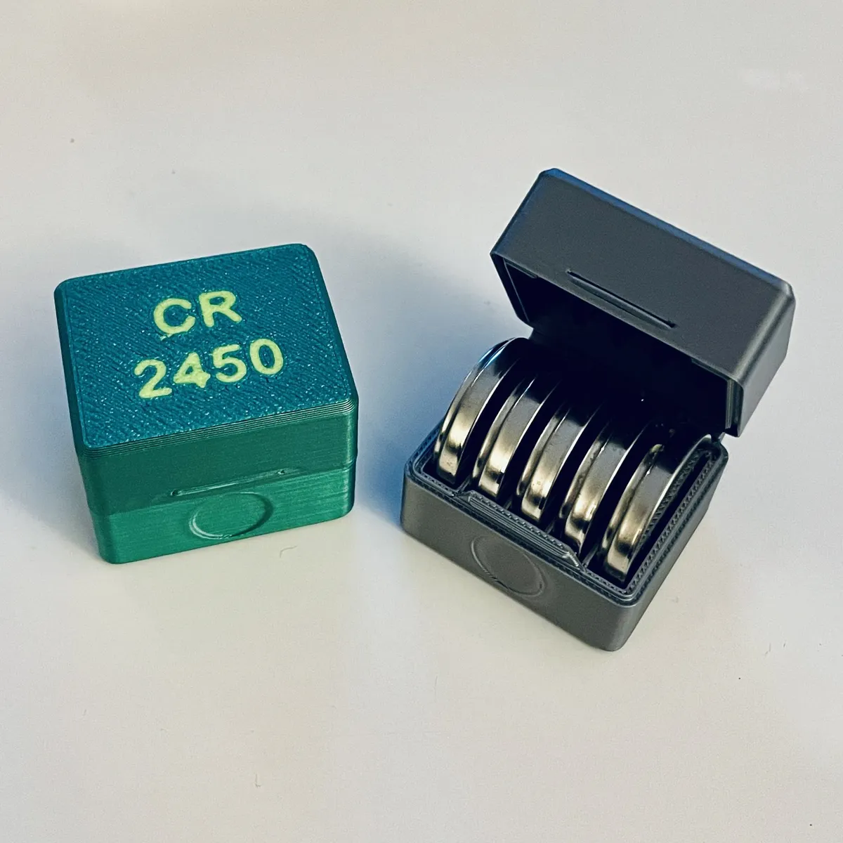 CR2450 Box for 5 Cells