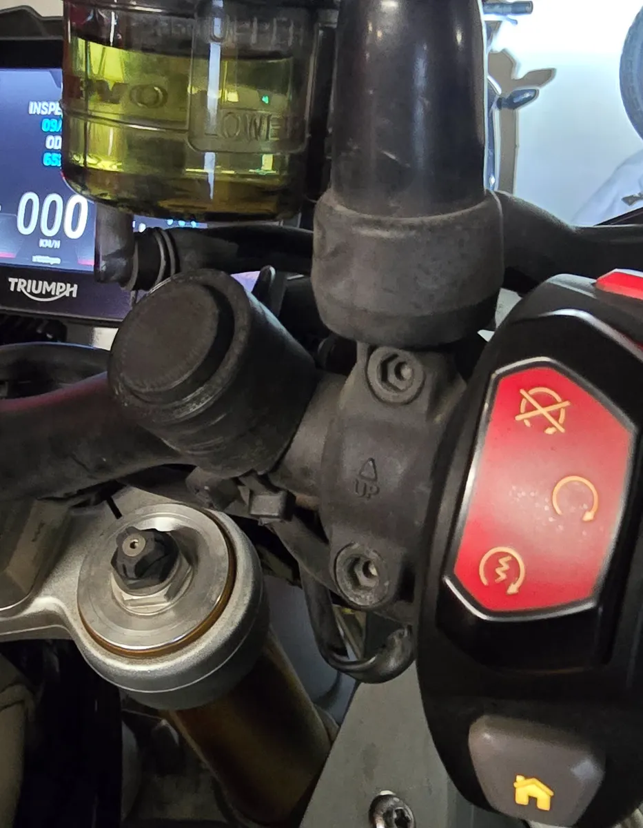 Tactile button for bike handle bar